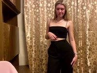 Hi there! I’m a cheerful, affectionate girl who loves good vibes and easy smiles. I’m a little shy at first, but once we start talking, I open up quickly. I really enjoy cozy chats, playful teasing, and making people feel relaxed and happy when they spend time with me.