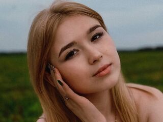 hot webcam video AnnieMounten