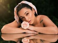 cam girl picture BrunaMills