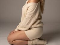 camgirl showing tits EmmaRobertson