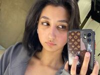live striptease NubiaBeamish