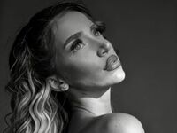 mastubating web cam girl TiffanyAddams