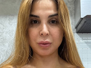 chat room live cam YanaMillers