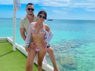 live sex webcam LyndaAndAntony