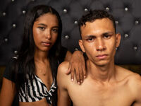 live couple sexcam OliverandSarah