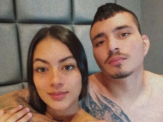 free webcam ZoeAndLucca