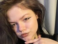 webcam girl foot fetish chat RavenGraves