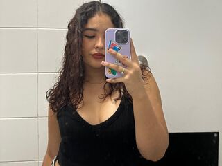 nude webcamgirl AbygailGarcia