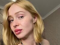 cam girl masturbating AdeleAllens