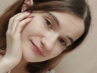 hot webcam slut AlicaMarquard