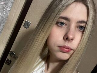 sexy webcamgirl AmariSpinger