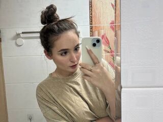 naked cam chat AmilyCarter