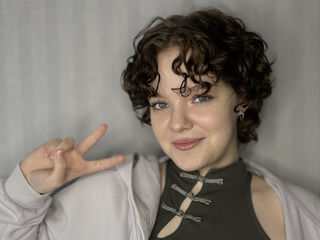 masturbating girl AmmelyFerret