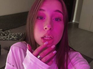 camgirl chatroom AnnaJois