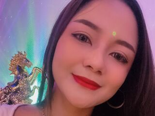 camgirl fingering shaved pussy ArabellaClinton