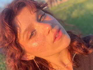 free cyber sex AstridChing