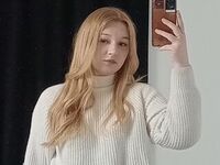 camslut masturbating AutumnCoxwell