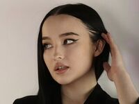 nude webcamgirl pic BellaRei