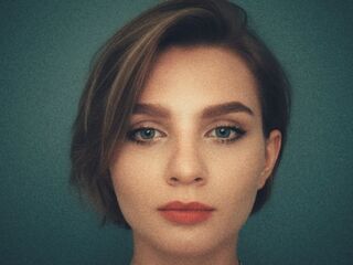 camgirl fingering pussy BjorkLight