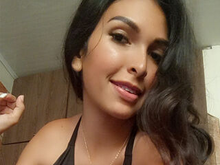 naked cam girl masturbating with dildo BrendaMontecarlo