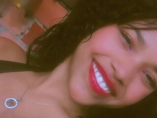 bedroom web cam BrianaMarin