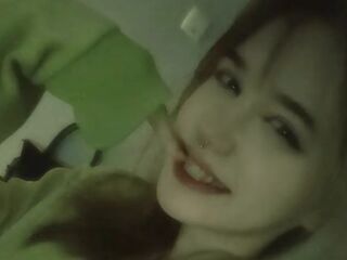 camgirl showing tits CamelliaVega