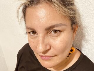 camgirl porn web cam CarolinaCruss