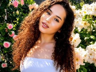 hot camslut CharisFernette
