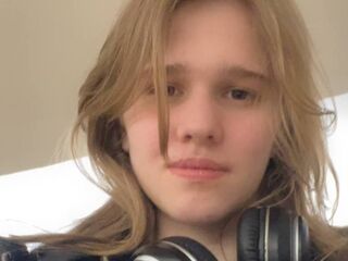 chat room live webcam ChristieDemaline