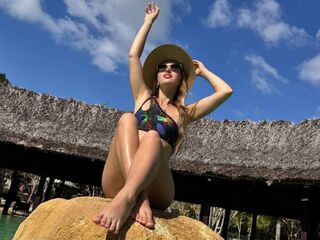 naughty cam girl ClarettaPittmann