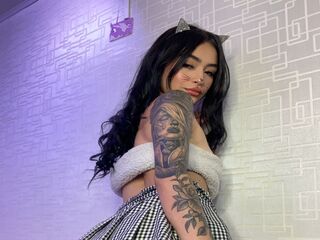 camgirl live porn cam CloeMartini