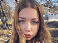 webcam babe chat room ColletteSitzes