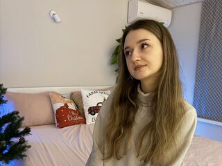 cam girl showing tits CyrenaLuxe