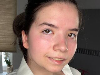 webcamgirl livesex DaisyMolen