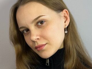 live sex webcam video DavinaMcglinchey