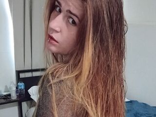 camwhore shaving pussy DelilahCalabrese