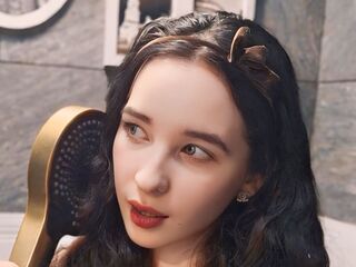 naughty camgirl fingering pussy EliseGianola