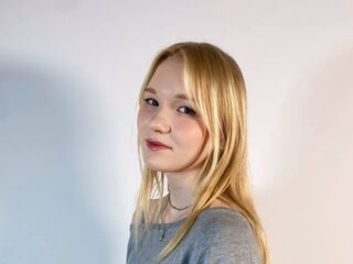 naked webcam girl masturbating ElmaKinnunen