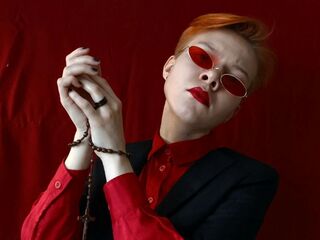 camgirl playing with vibrator ElnoraCran