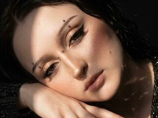 free nude webcam show EmmaBlissa