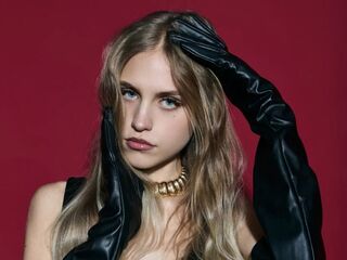 porn webcam photo EveTottingham