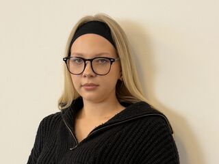 camgirl webcam sex pic FrancesVirunes