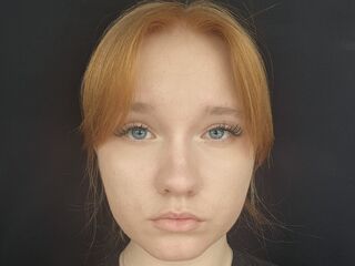 naked webcam girl photo JeanneEnglert