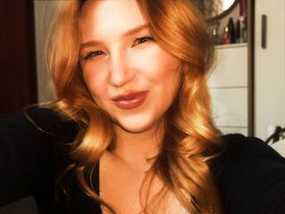 sexy camgirl chat JenetteFolson