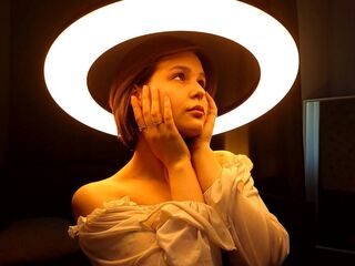 naughty cam girl picture JoslynDelmolino