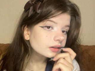 naughty web cam KarolynBerendzen