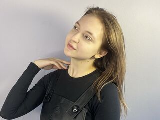 camwhore shaving pussy KatrinaWagner