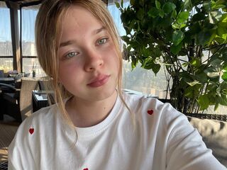 camwhore photo KendallHennig