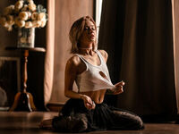 hot naked cam girl LeilaReal