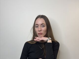 camwhore fingering pussy LolaFelizardo